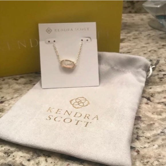Authentic Kendra Scott Opal MOP Earrings - Picture 4 of 5